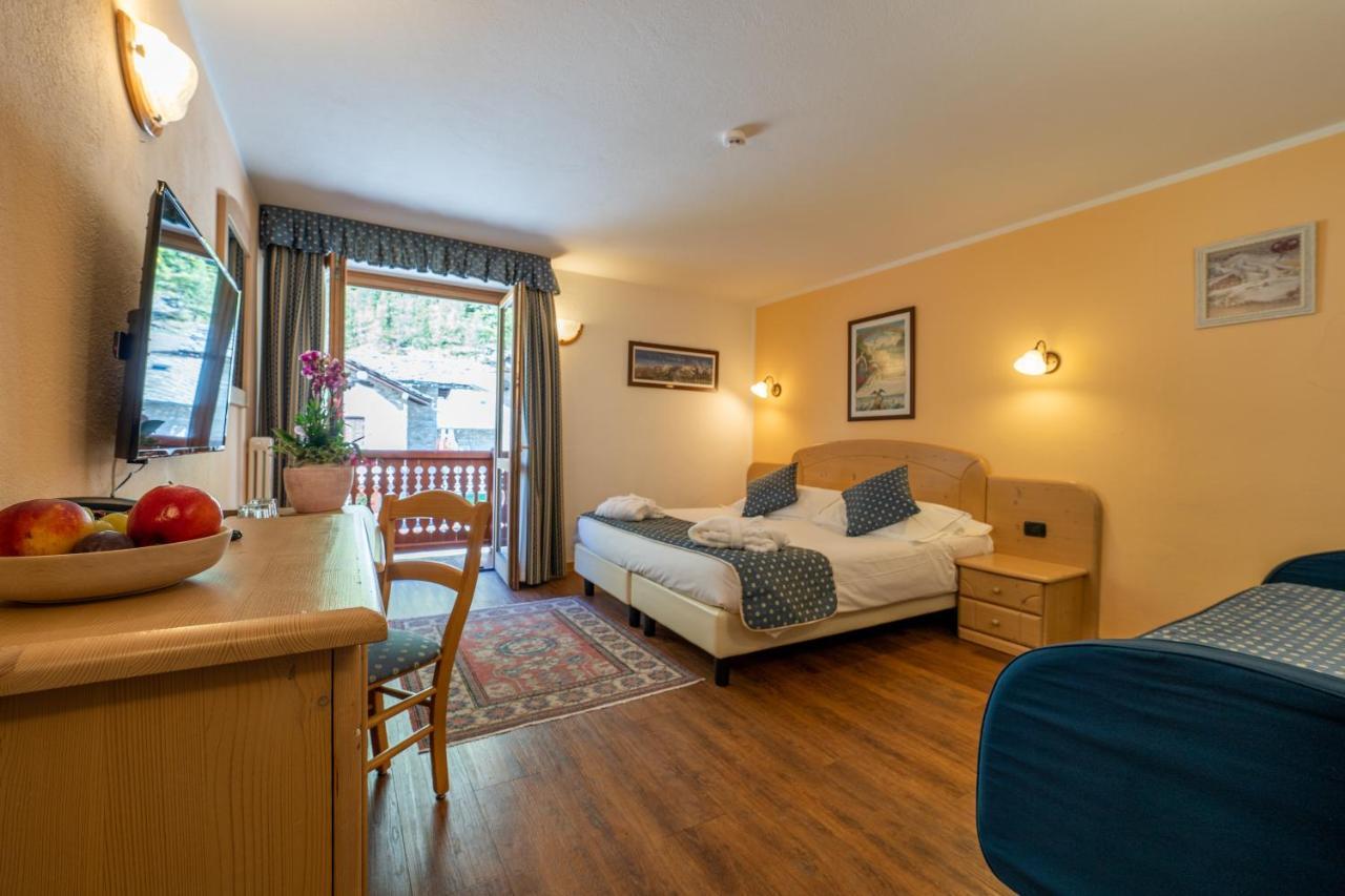 Lo Scoiattolo Hotel Gressoney-la-Trinité Dış mekan fotoğraf